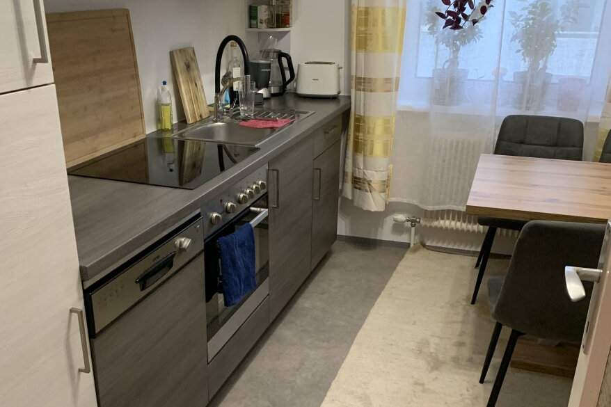 Wohnen im Grünen von Garsten: helle Räume, durchdachte Aufteilung und Balkon treffen auf ruhige Lage mit viel Natur und dennoch bester Infrastruktur für entspanntes, modernes Wohnen!, Wohnung-miete, 615,15,€, 4451 Steyr-Land