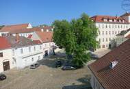 Krems-Altstadt: Historisches Baujuwel - Sgraffitohaus aus dem 13. Jahrhundert