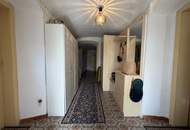 Sanierungsbedürftiges, kleines Haus mit großer Geschichte in Wesenufer