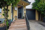 Paradies-Liebhaber aufgepasst! Detailreiches Ein oder Mehrfamilienhaus!