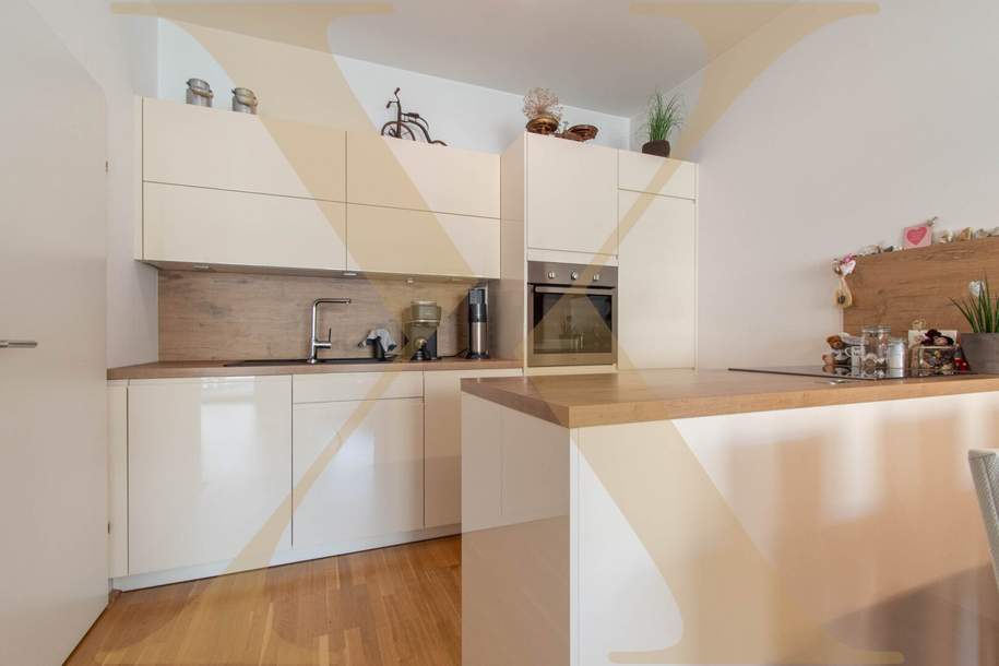 Traumhafte 2-Zimmer-Dachgeschoßwohnung mit hochwertiger Einbauküche in Leonding zu vermieten!, Wohnung-miete, 1.110,00,€, 4060 Linz-Land