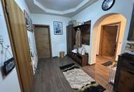 Stilvoll sanierte 3-Zimmer Wohnung mit Balkon in zentraler Lage zu verkaufen