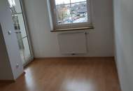 "Genießen Sie Ihren Ruhestand!" 3 Zi - Wohnung m. Balkon u. Küche