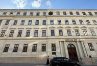 Exklusive 2-Zimmer-Dachgeschosswohnung mit Klimaanlage & beeindruckender Fensterfront in bester Lage der Josefstadt