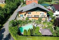 Charmantes Zweifamilienhaus mit idyllischem Naturpool