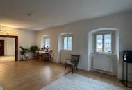 Top 2.3 - TOLLES AMBIENTE - LIFT - 3 kleine Wohneinheiten entstehen gerade !