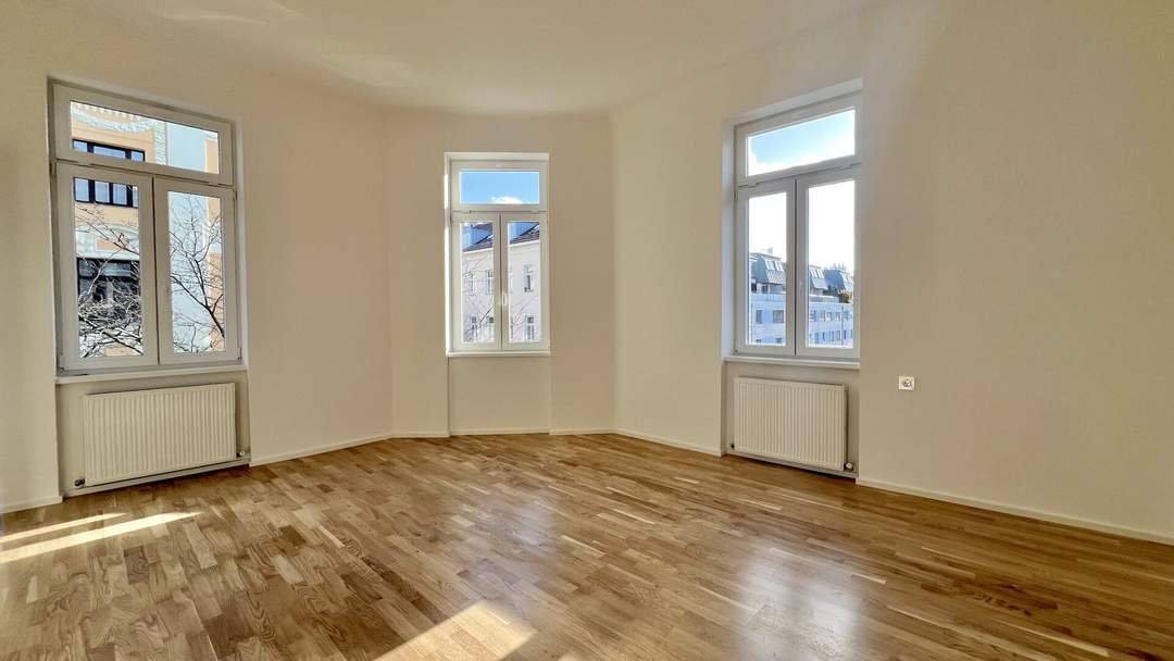 Helle Eckwohnung mit tollem Ausblick