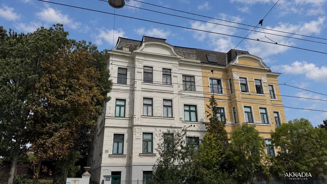 Sanierungsbedürftige Gartenwohnung in charaktervollen Altbau