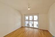 Moderne 2-Zimmer-DG-Wohnung mit sehr guter Anbindung