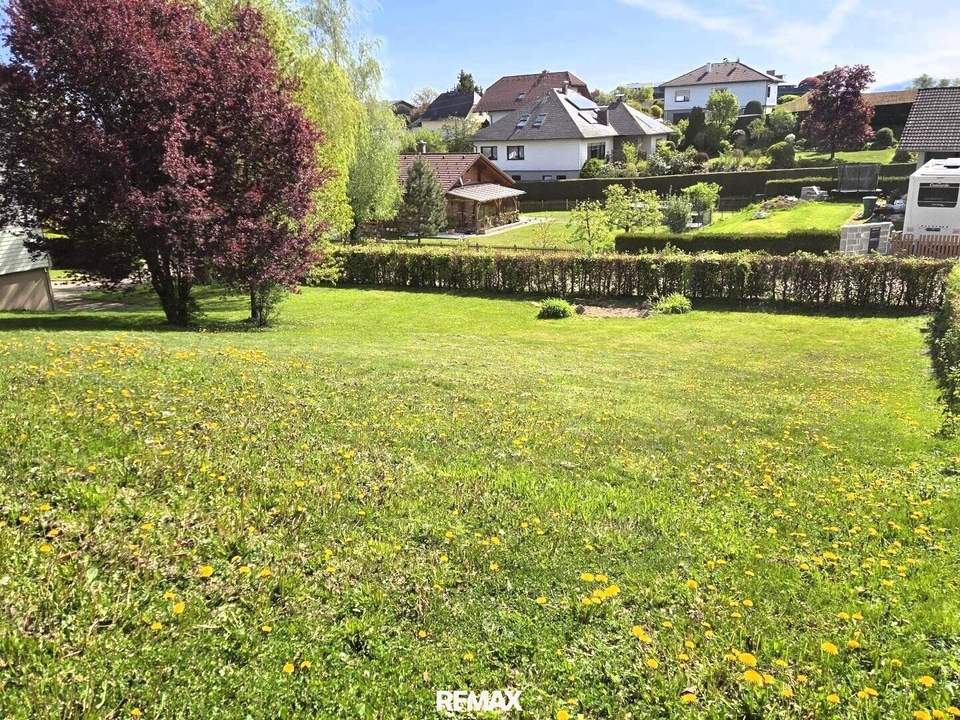 Ohne Bauzwang - 954 m² Wohnbaugrund mit unverbaubarer Aussicht in renommierter Ortszentrumslage!