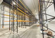 Modernes Regallager (9,5m RH) an der S33