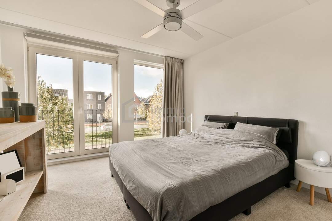 Urbanes Wohnen mit Gartenidylle - Erstbezug in 3-Zimmer Wohnung mit Balkon &amp; Terrasse in 1220 Wien