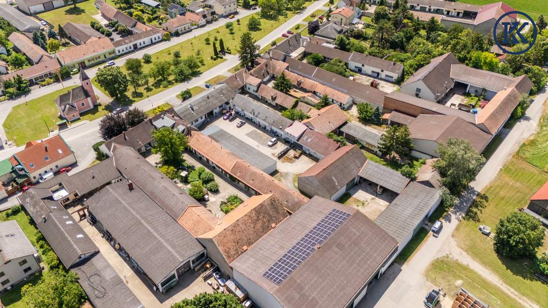 Lebendiges Unternehmen mit monatlichen Einnahmen von 10-12.000€