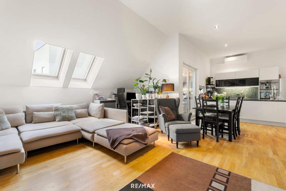 Wohnen über den Dächern von Graz mit Blick auf den Schlossberg: Exklusive Stadtwohnung mit Terrasse, Wohnung-kauf, 530.000,€, 8010 Graz(Stadt)