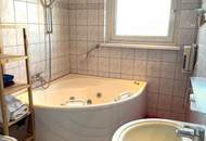 "2 Zimmer 74m² + Loggia mit toller Aussicht!"