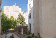 RUHIGE ALTBAUWOHNUNG // Kaiserstraße, 1070 Wien