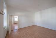 ++KLNB121++ Renovation Opportunity: 2-Room Apartment in Prime Location with Airbnb Potential