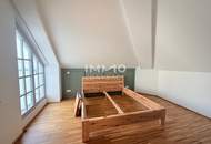 Traumblick im Schloss! Wunderschöne 3 Zimmer Terrassen Wohnung!