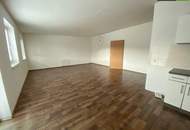 ++ ca. 101,96 m² Mietwohnung in SPIELBERG ++ mit möblierter Küche & Balkon