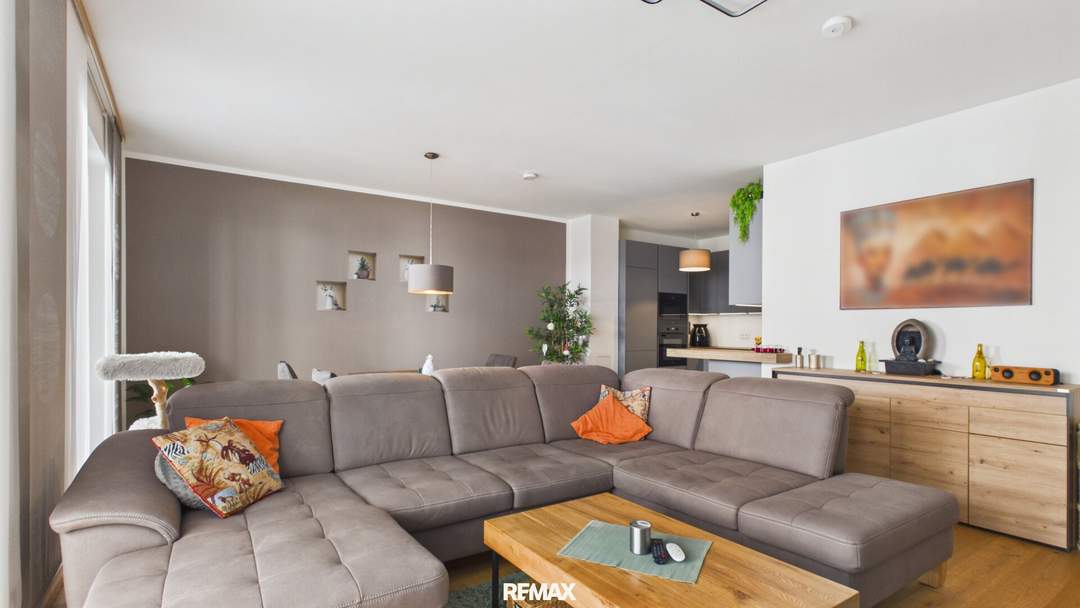 Gartenwohnung der Extraklasse – 133 m², 2 Terrassen, 2 Bäder, 2 Garagenplätze