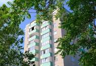 Zentral begehbare Wohnung mit Weitblick