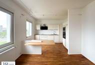 Helle Dachgeschoßwohnung mit Stadtblick