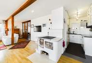 Sonniges Seehaus in Maria Wörth: Zwei Wohneinheiten mit rundum Seeblick + Gartenidylle