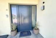 Elegantes Einfamilienhaus / Pool und vielen exklusiven Extras!