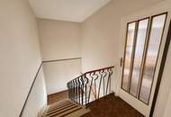 Großzügiges Wohnhaus mit schönem Baumgarten in Straßham/Alkoven!