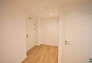 Ruhelage: Schöne 2-Zimmer-Wohnung mit Loggia in Augartennähe