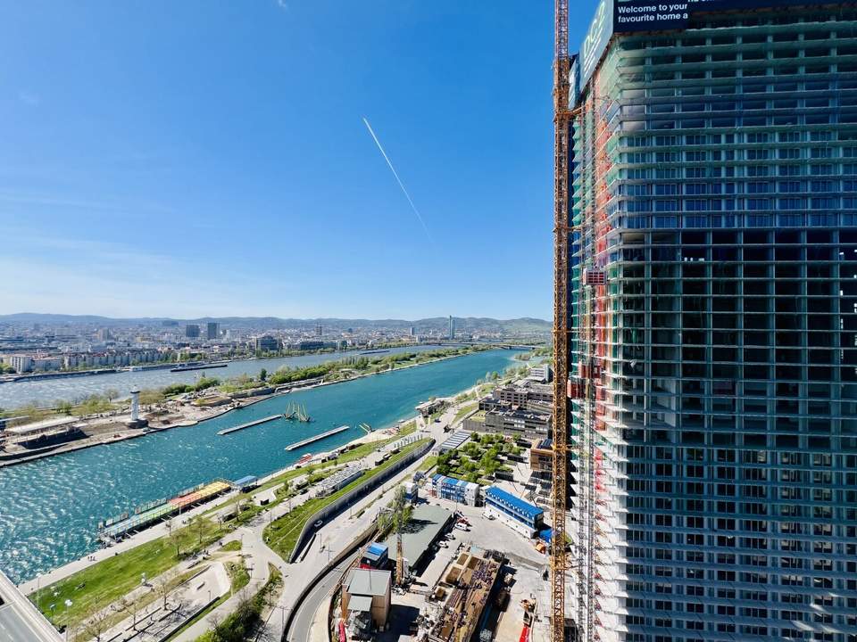 Danubeflats | 26. Etage | nur 350 m zur U1 | Sunset-Balkon | Erstbezug | Exklusiver Membersclub | Skygarden | Tiefgaragenplatz