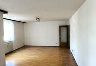 "Licht-Raum-Ruhe" 4 Zimmer Wohnung mit Balkon, Loggia & Garagenplatz