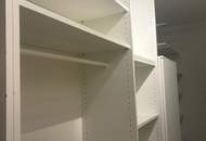 3 Zimmerwohnung in saniertem Wohnhaus perfekt gelegen mit Loggia