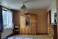 Einfamilienhaus mit großem Garten in ruhiger Sackgasse