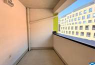 Freundliche 2 Zimmerwohnung mit Loggia in zentraler Lage