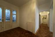 Schöne Altbauwohnung auf der Billrothstrasse