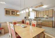 Charmanter 3 Zimmer-Bungalow mit Garten, Garage und moderner Ausstattung! Öffentlich gut angebunden.