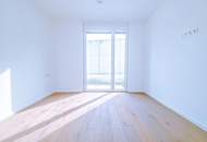 Ruhelage sogar in Schönberg: Prächtige 3-Zimmer-Neubauwohnung mit 90 m² großem Garten und Terrasse