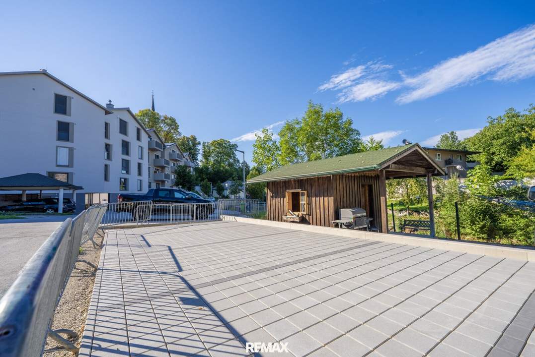 Attraktiver PKW-Freistellplatz in zentraler Lage von Neumarkt am Wallersee
