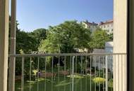 Schöne 2-Zimmer-Wohnung mit viel Platz und südseitiger Loggia mit Gartenblick!