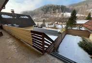 Vielseitiges sanierungsbedürftiges Wohnhaus mit 2 Wohneinheiten auf großem Grundstück!