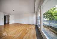 Wunderschöne 7-Zimmer Wohnung mit Garten und Terrassen