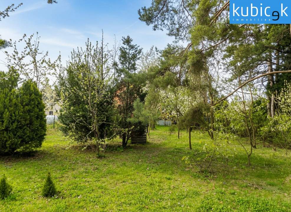 Aufgeschlossener Baugrund mit Altbestand Nähe S-Bahn Silberwald