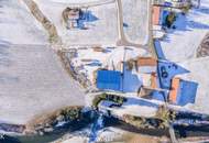 Halle mit Verladerampen