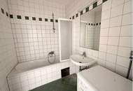 Singlewohnung! Dachgeschosswohnung Nähe U3 Kardinal Nagel Platz