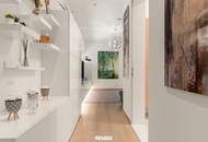 Beeindruckende Designer-Villa mit Pool und Poolhaus zum Soforteinzug!