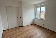 Dachgeschoss I Kernsaniert I inkl. neuer Küche (Provisionsfrei)