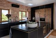 LUXURY PENTHOUSE MAISONETTE