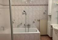 Viel Platz für Familie, Hobby &amp; Fahrzeuge - Wohnhaus mit 2.161 m² Baugrund