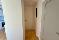 Exklusive 2-Zimmer-Dachgeschosswohnung mit Klimaanlage & beeindruckender Fensterfront in bester Lage der Josefstadt